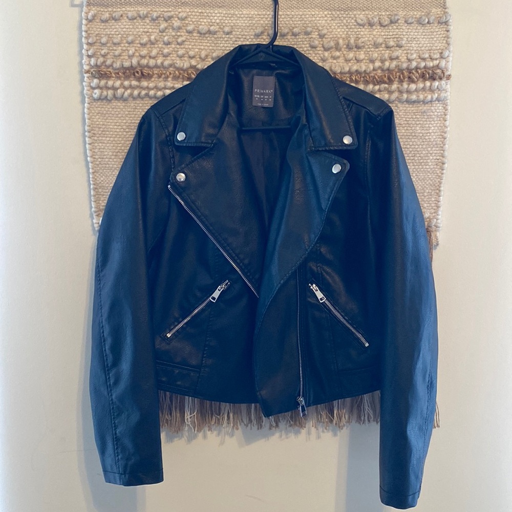 Never worn